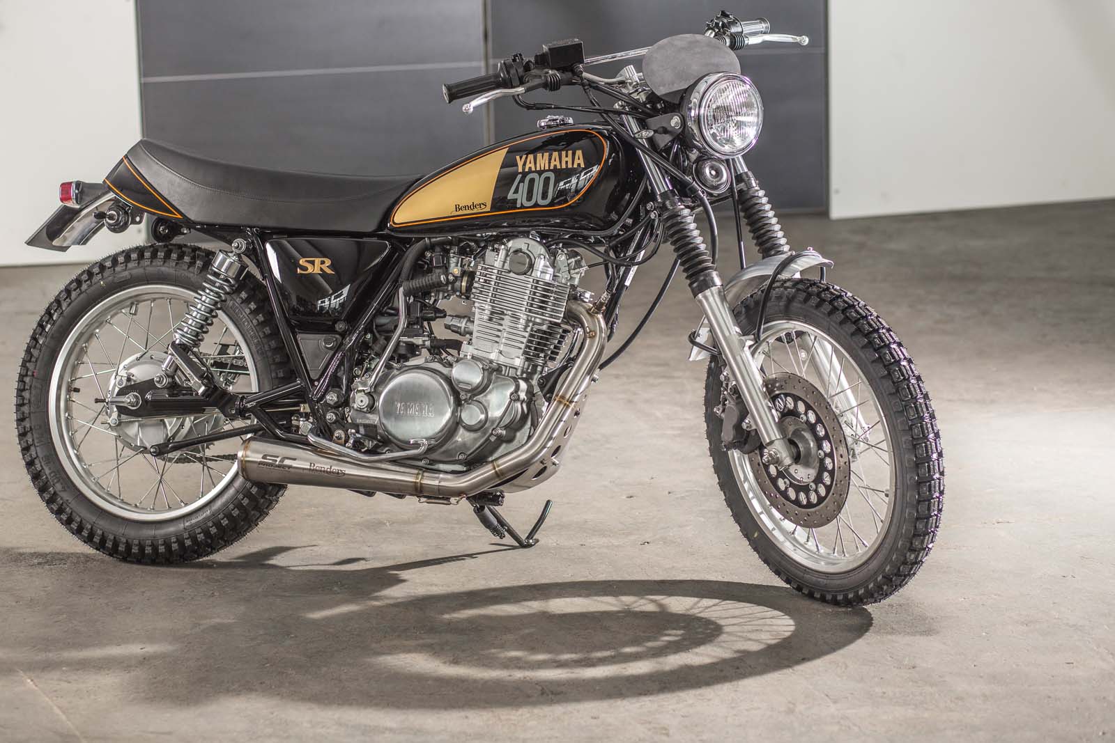 Schutzblechhalterung SR 400 Scrambler vorne  Benders Company -  maßgeschneiderter Motorrad Umbau